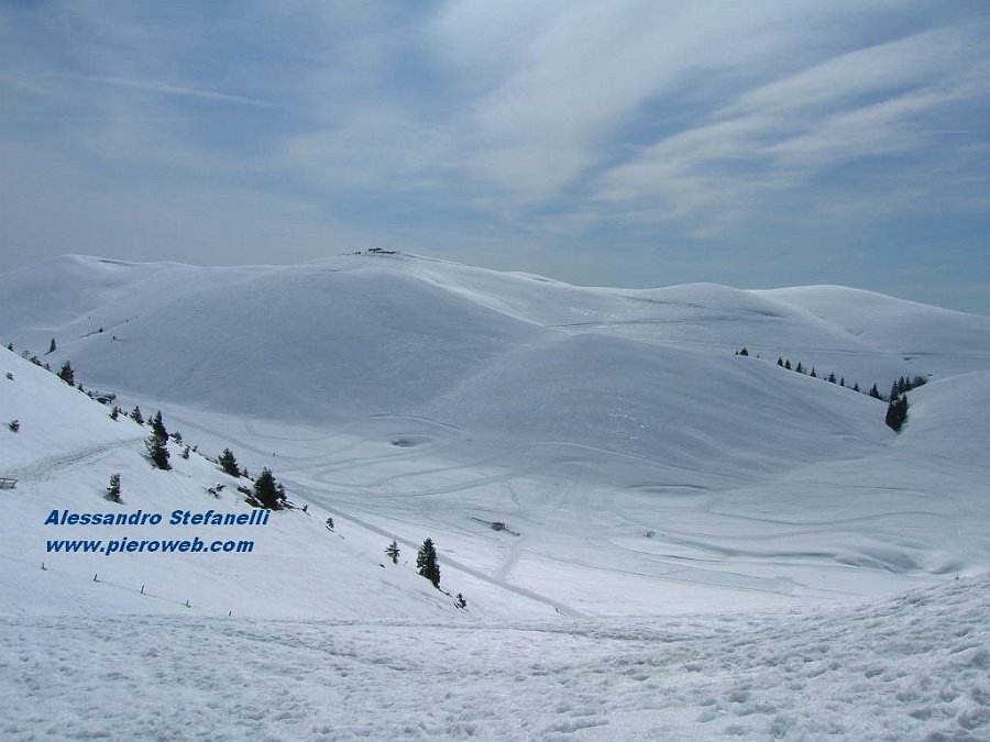 05 Rif. Parafulmen - conca del Farno.JPG